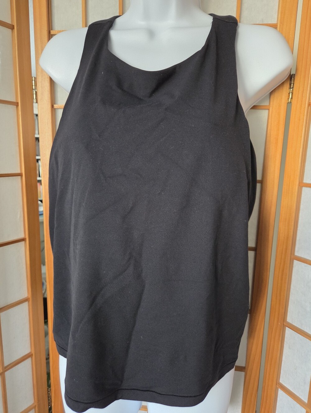 WOMENS ATHLETA STRETCH BLACK POLYESTER BUILD IN BRA OPEN BACK TANK TOP SIZE XL